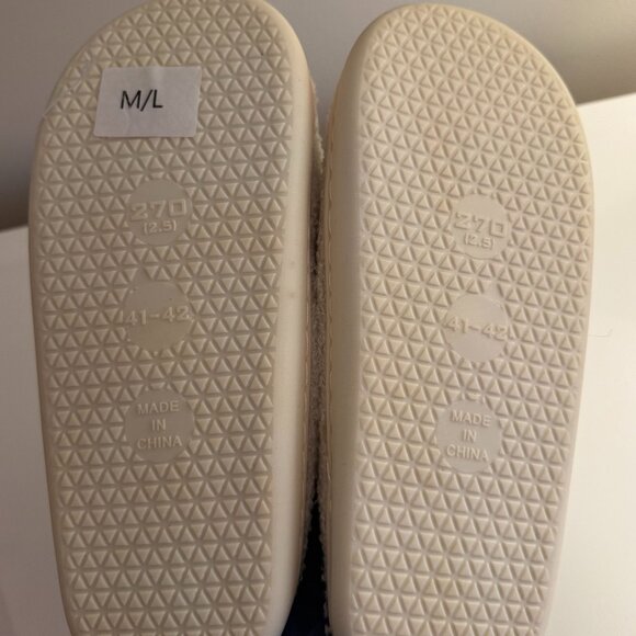 Camel Threads Cowboy Boot Slippers - Picture 4 of 5